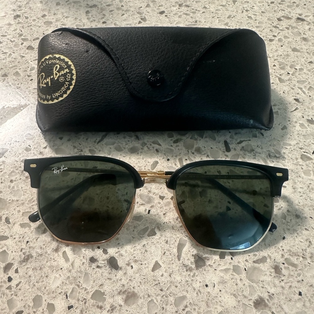 NEW CLUBMASTER Polished Black On Gold